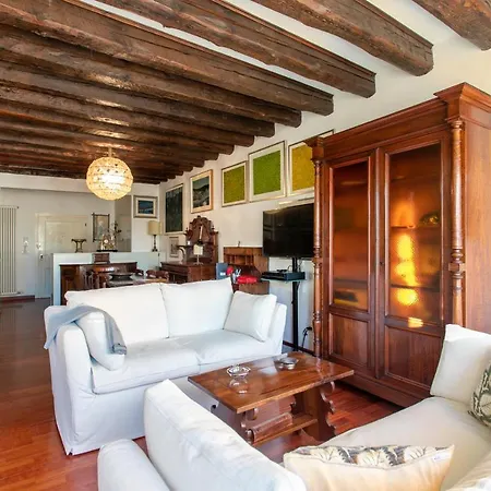 Apartment Ca' Al Giglio - Vista Canale