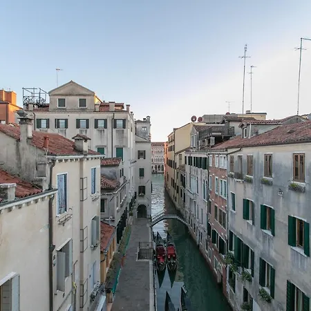 Ca' Al Giglio - Vista Canale Daire Venedik